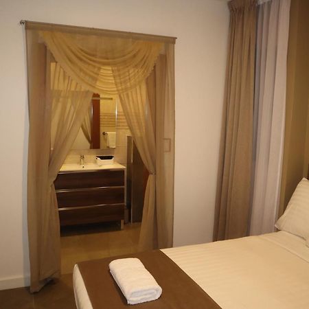 Empire Apartments Su 2 Marthastraat ปารามารีโบ ภายนอก รูปภาพ