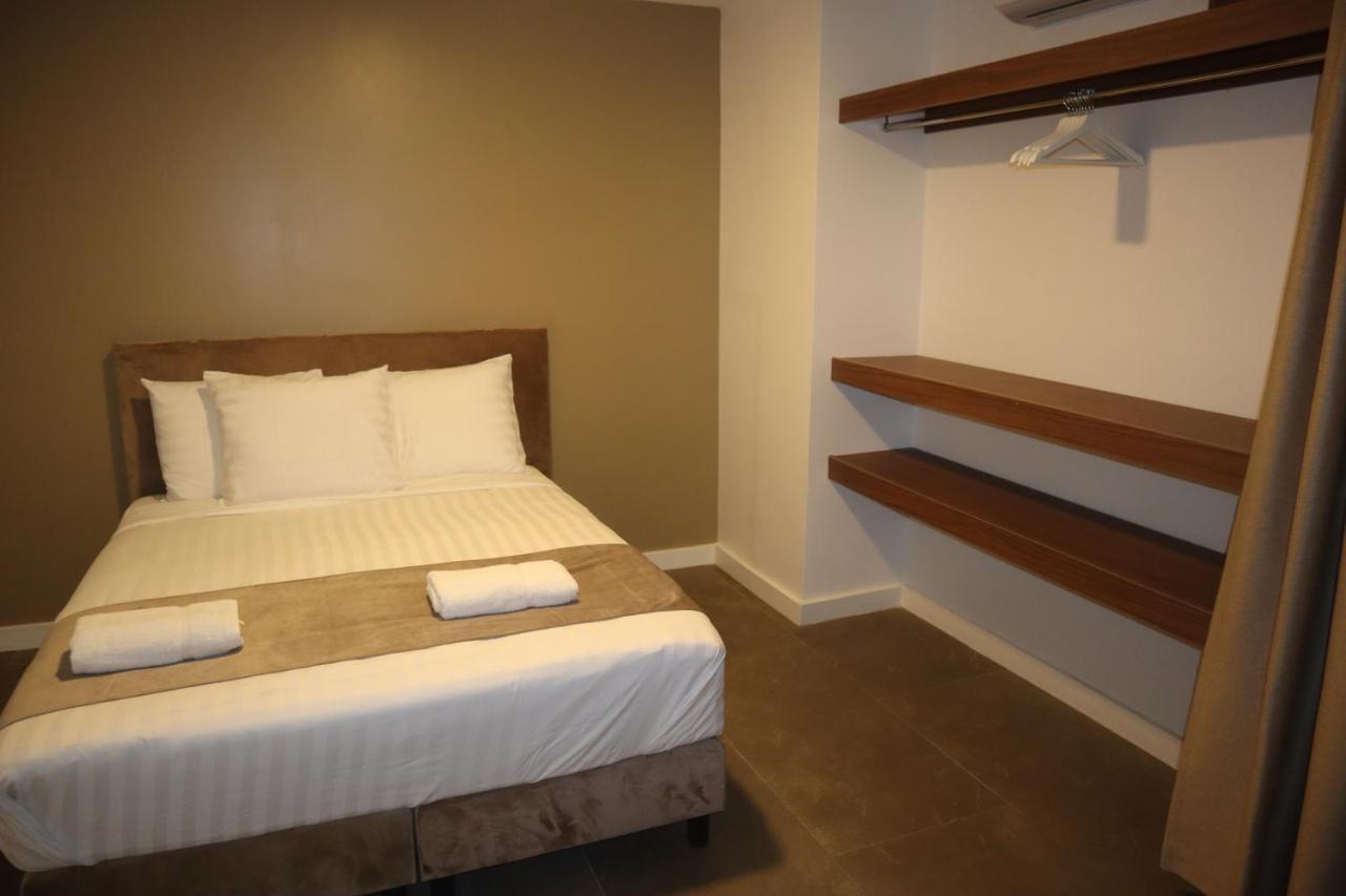 Empire Apartments Su 2 Marthastraat ปารามารีโบ ภายนอก รูปภาพ